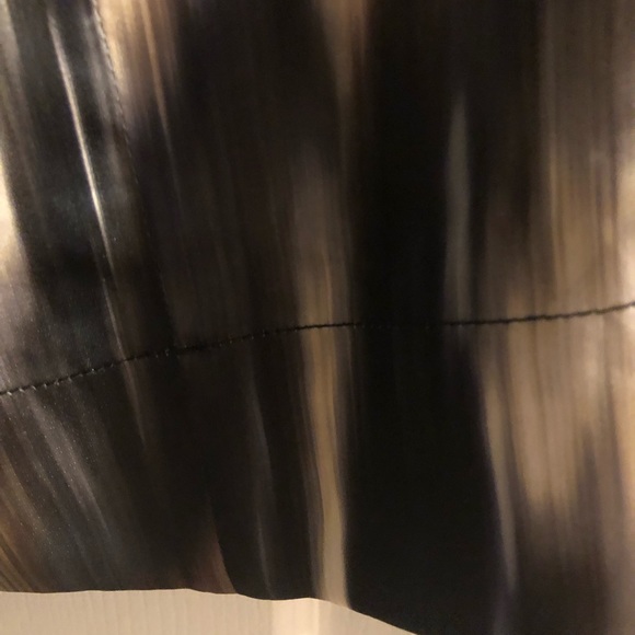 Balloon Sleeve Black Patterned Blouse - Picture 5 of 10